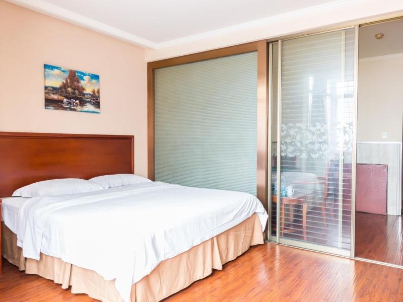 Greentree Inn Jiangsu Suzhou Kunshan High Speed Rail Station Hengshan Road Express Hotel Екстериор снимка